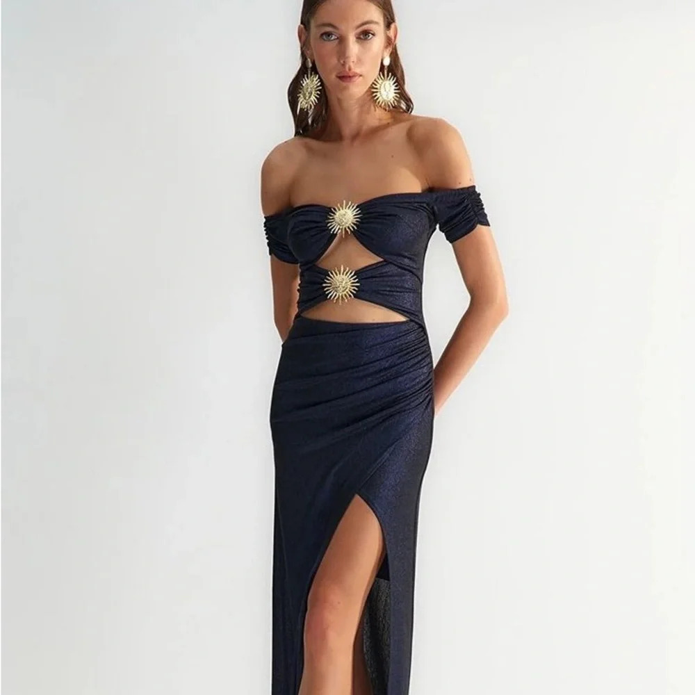 Long Navy Gown w/ Gold Sun Accents, size XXS/XS - Picture 2 of 7